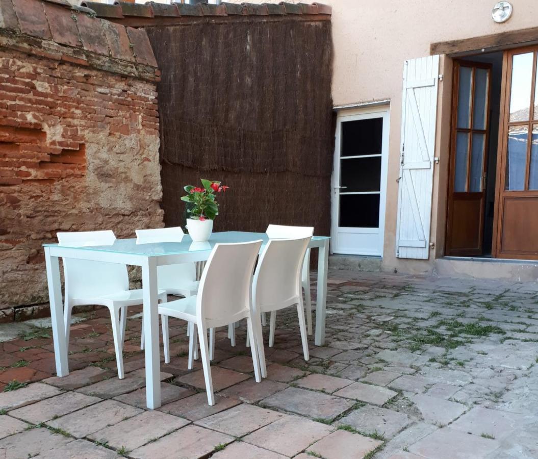 Auberge Des Chemins Moissac Bagian luar foto